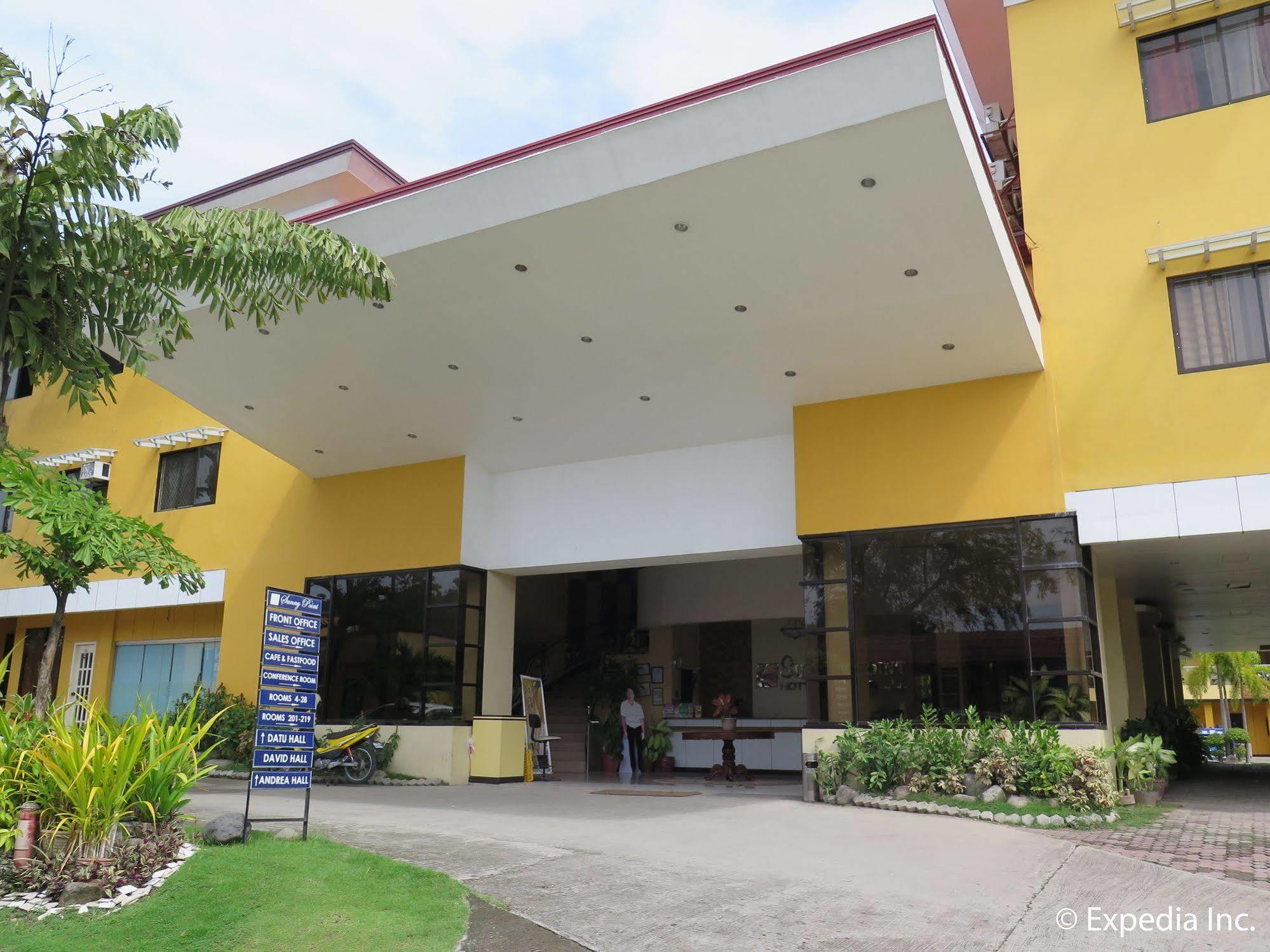 Oyo 197 Sunny Point Hotel 达沃 外观 照片