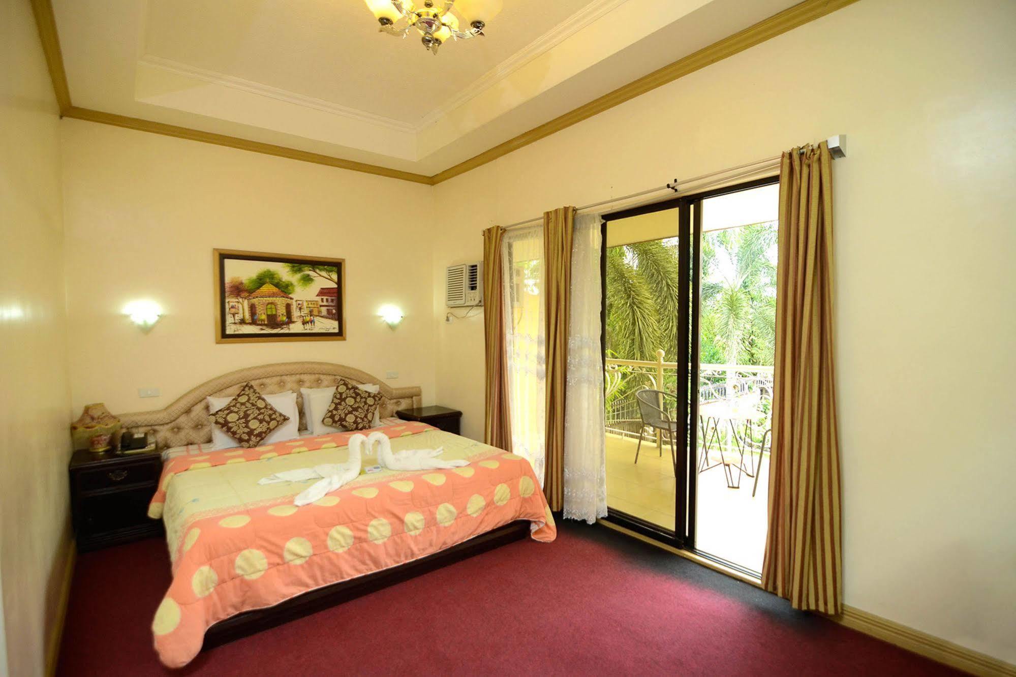 Oyo 197 Sunny Point Hotel 达沃 外观 照片