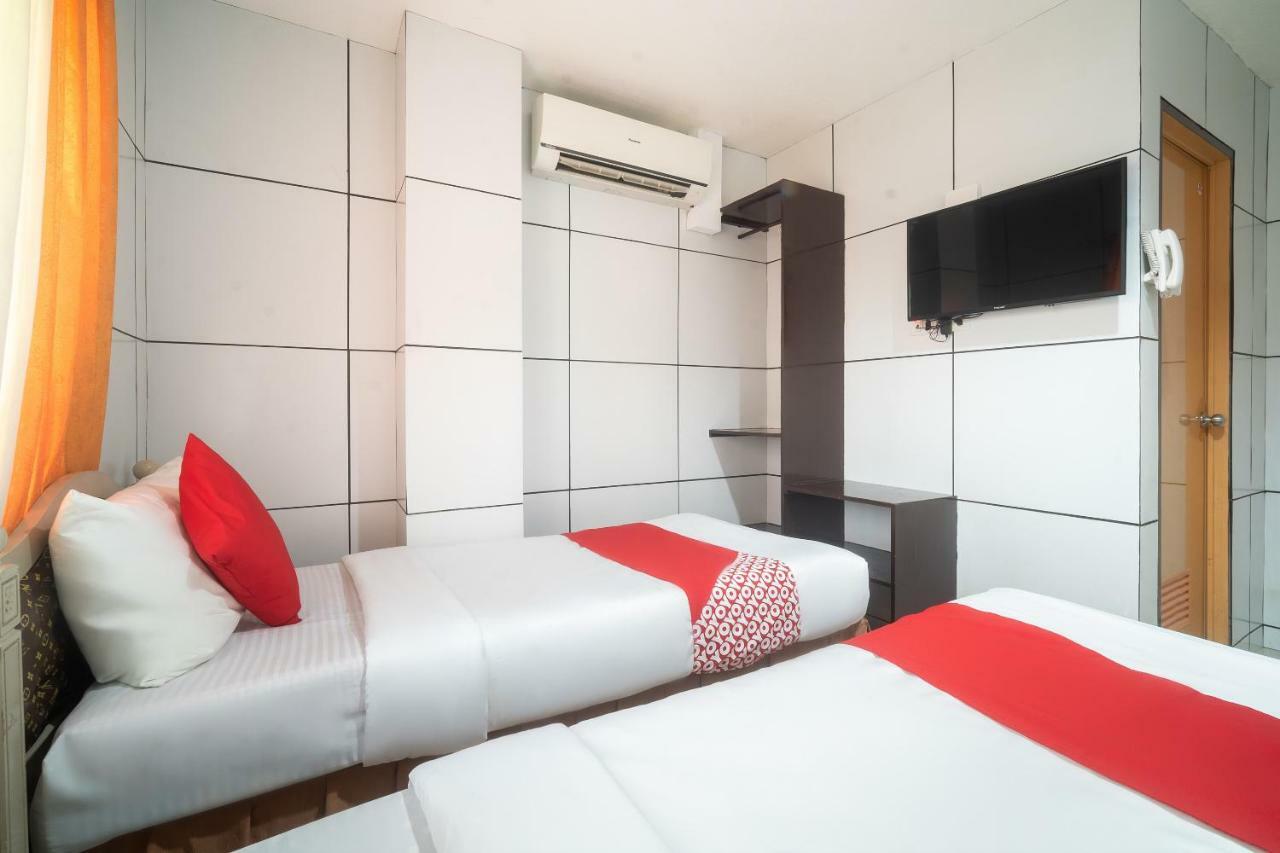Oyo 197 Sunny Point Hotel 达沃 外观 照片