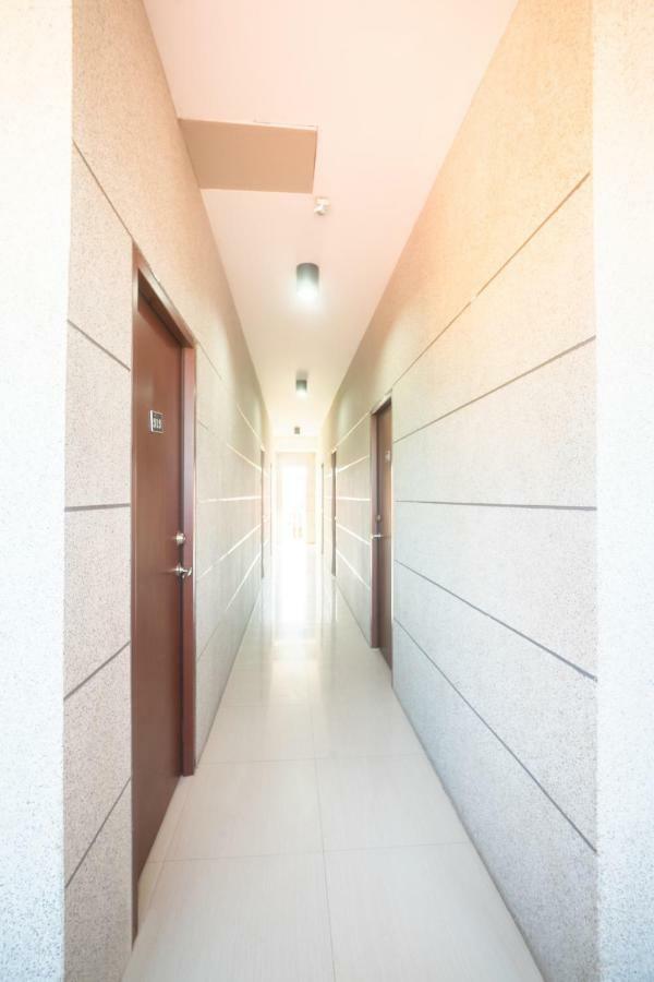 Oyo 197 Sunny Point Hotel 达沃 外观 照片