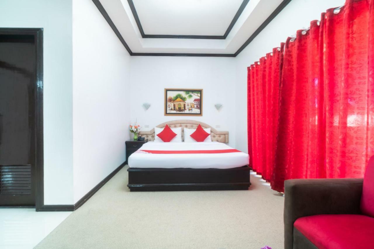 Oyo 197 Sunny Point Hotel 达沃 外观 照片